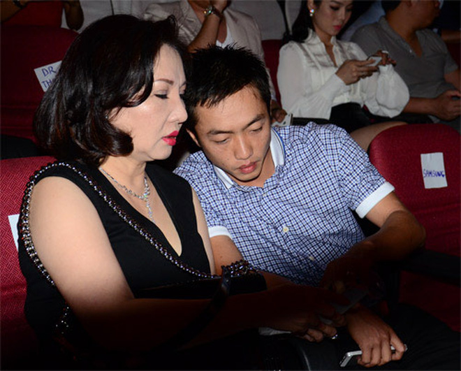 no-nan-ngan-ty-co-phieu-quoc-cuong-gia-lai-van-tang-an-tuong