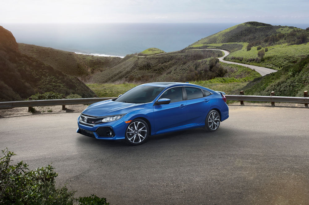 honda-civic-si-2017-moi-ra-mat-gia-hon-450-trieu-co-gi-dac-biet