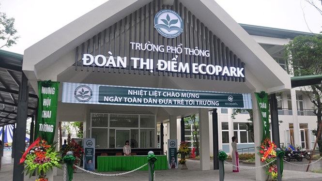 thu-phi-giu-cho-dai-dien-truong-doan-thi-diem-ecopark-noi-gi