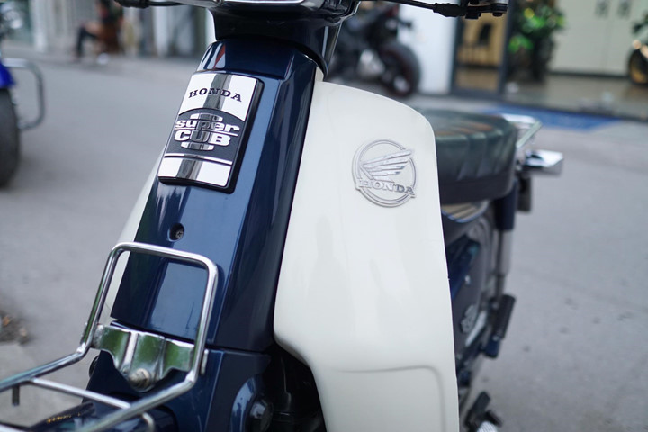 honda-super-cub-di-gan-20-nam-rao-gia-85-trieu-ngang-bang-xe-sh