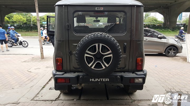hut-hon-ve-dep-o-to-nga---uaz-hunter-gia-390-trieu-dong