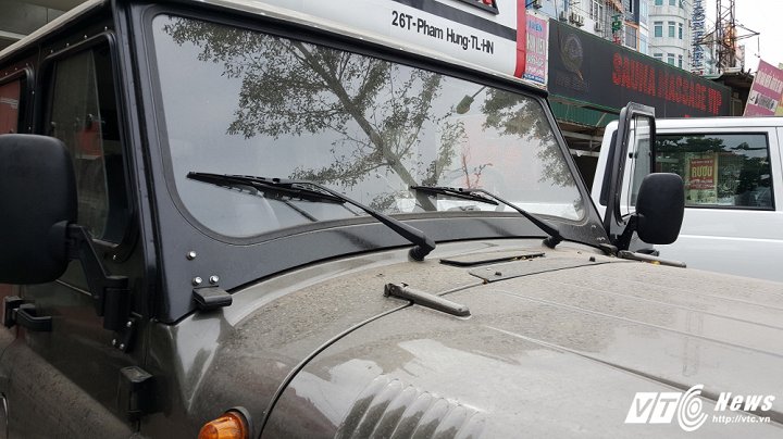 hut-hon-ve-dep-o-to-nga---uaz-hunter-gia-390-trieu-dong
