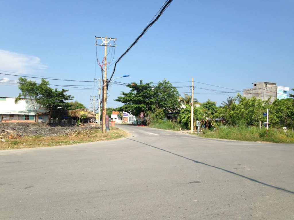 nguoi-dung-sau-con-sot-dat-thang-4-o-can-gio