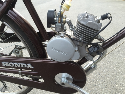 can-canh-xe-may-ky-la-a-type-cua-honda-gia-50-trieu-dong-tai-ha-noi