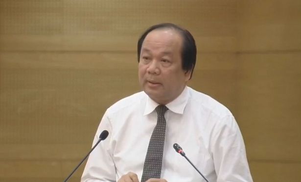 vu-toa-nha-18-tang-khong-phep-cua-flc-bo-truong-mai-tien-dung-len-tieng