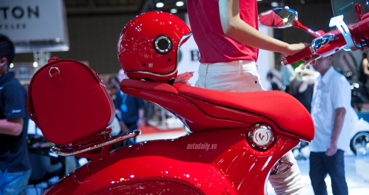 chiec-xe-tay-ga-vespa-gia-gan-nua-ty-moi-ra-mat-thi-truong-viet-co-gi-hay chiec-xe-tay-ga-vespa-gia-gan-nua-ty-moi-ra-mat-thi-truong-viet-co-gi-hay
