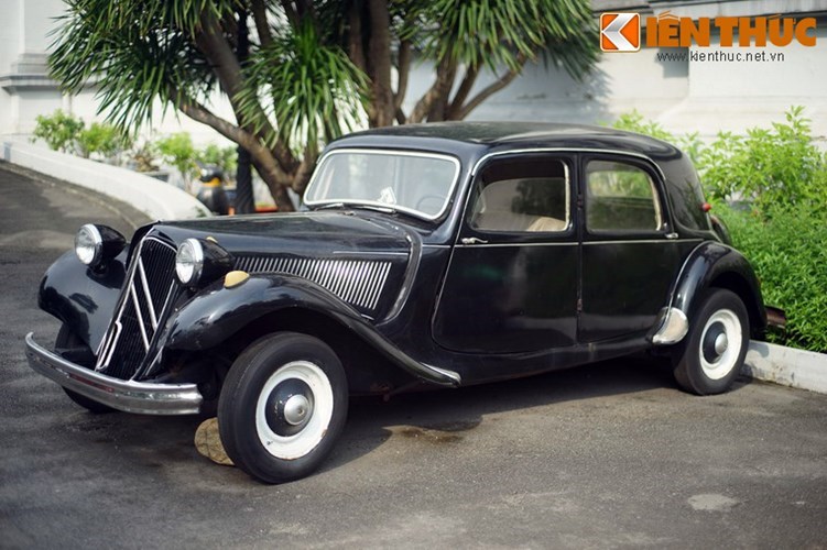 can-canh-ve-dep-cua-citroen-traction-avant-sieu-xe-nuoc-phap