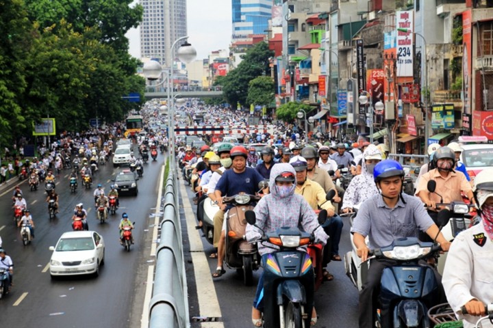 ha-noi-lam-ha-tang-dong-bo-tien-toi-cam-xe-may-trong-noi-thanh-tu-nam-2030