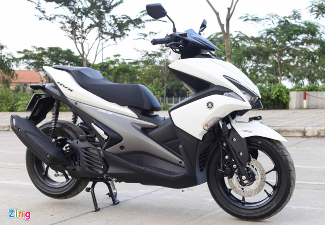 nua-dau-nam-2017-doanh-so-yamaha-nvx-155-giam-dan-theo-tung-thang