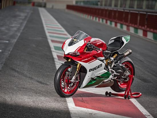 phien-ban-1299-panigale-r-final-edition-gia-gan-1-ty-dong-cua-ducati-co-gi-dac-biet