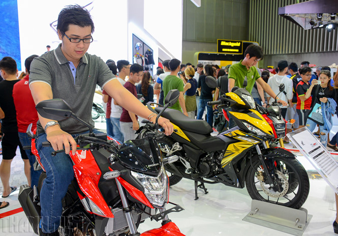 truoc-de-xuat-cam-xe-may-doanh-so-ban-ra-van-tang