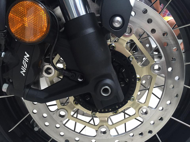 dan-sieu-xe-tay-ga-750-phan-khoi-honda-x-adv-ve-viet-nam-voi-gia-tu-560-trieu-dong