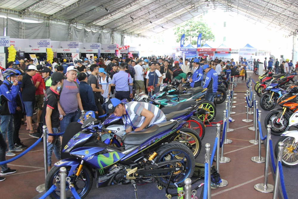 man-nhan-voi-nhung-xe-exciter-do-dep-nhat-cua-dan-choi-tp-hcm