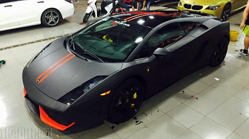 lamborghini-gallardo-se-sieu-xe-doc-nhat-viet-nam-thay-ao-moi
