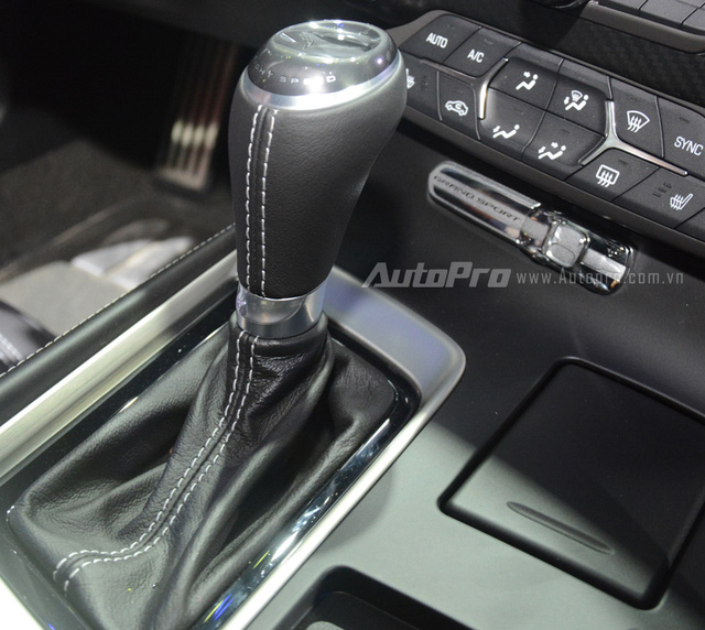 co-gi-dac-biet-o-ban-coupe-ham-ho-chevrolet-corvette-grand-sport-2017-tai-vms-2017