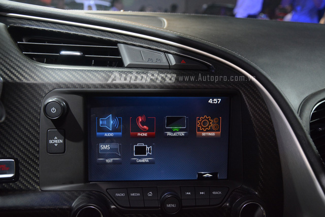 co-gi-dac-biet-o-ban-coupe-ham-ho-chevrolet-corvette-grand-sport-2017-tai-vms-2017