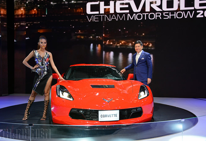 co-gi-dac-biet-o-ban-coupe-ham-ho-chevrolet-corvette-grand-sport-2017-tai-vms-2017