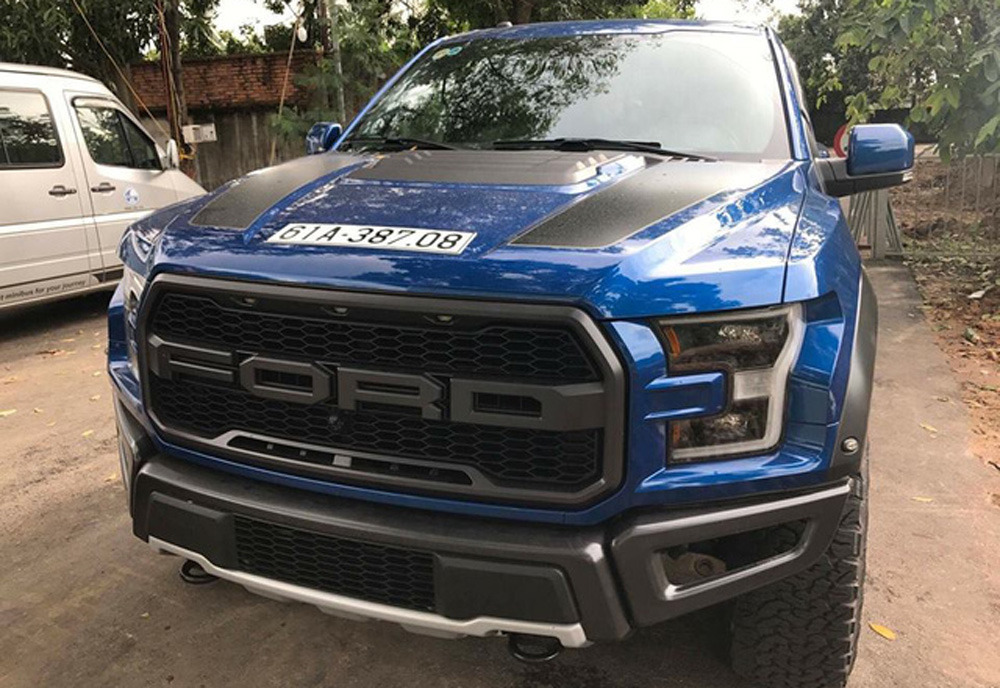 bo-doi-sieu-ban-tai-ford-f-150-raptor-2017-co-gia-9-ty-dong-chinh-thuc-cap-ben-viet-nam