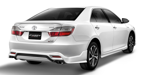 co-gi-dac-biet-o-toyota-camry-extremo-2017-gia-45800-usd-ra-mat-tai-thai-lan