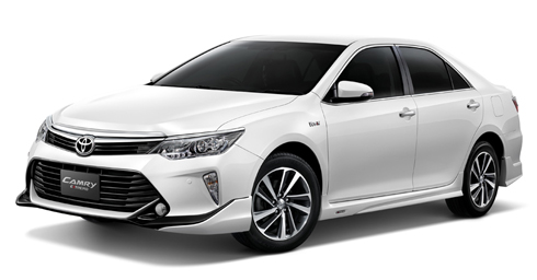 co-gi-dac-biet-o-toyota-camry-extremo-2017-gia-45800-usd-ra-mat-tai-thai-lan