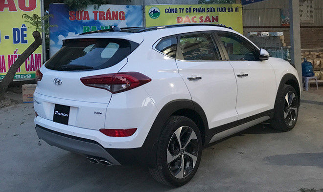 hyundai-tucson-turbo-ban-lap-rap-trong-nuoc-bat-ngo-xuat-hien-tren-duong-pho-ha-noi