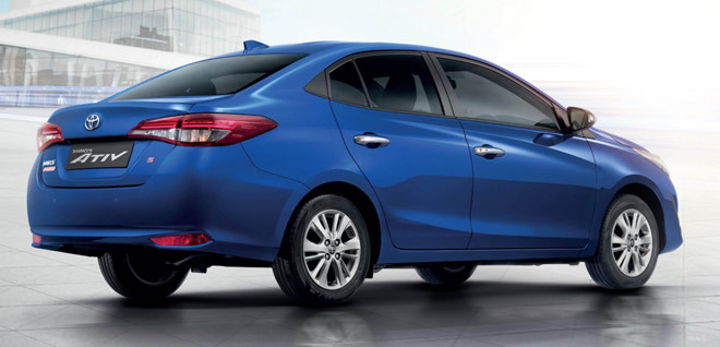 mau-sedan-gia-re-toyota-yaris-ativ-ra-mat-o-thai-lan-gia-ban-tu-14000-usd-co-gi-hap-dan
