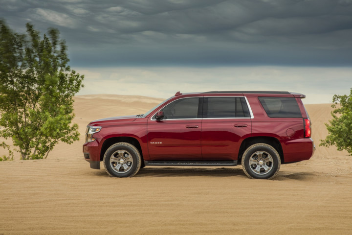 chevrolet-gioi-thieu-phien-ban-tahoe-custom-2018-chot-gia-tu-1-ty-dong