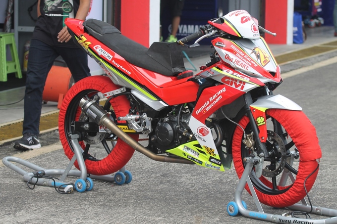 khi-honda-winner-duoc-giai-phong-het-suc-manh-tiem-tang