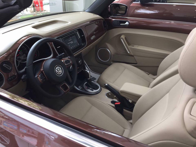con-bo-volkswagen-beetle-convertible-moi-ve-viet-nam-co-gi-dac-biet
