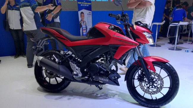 diem-dac-biet-cua-xe-con-tay-yamaha-v-ixion-r-2017-co-gia-tu-49-trieu-dong