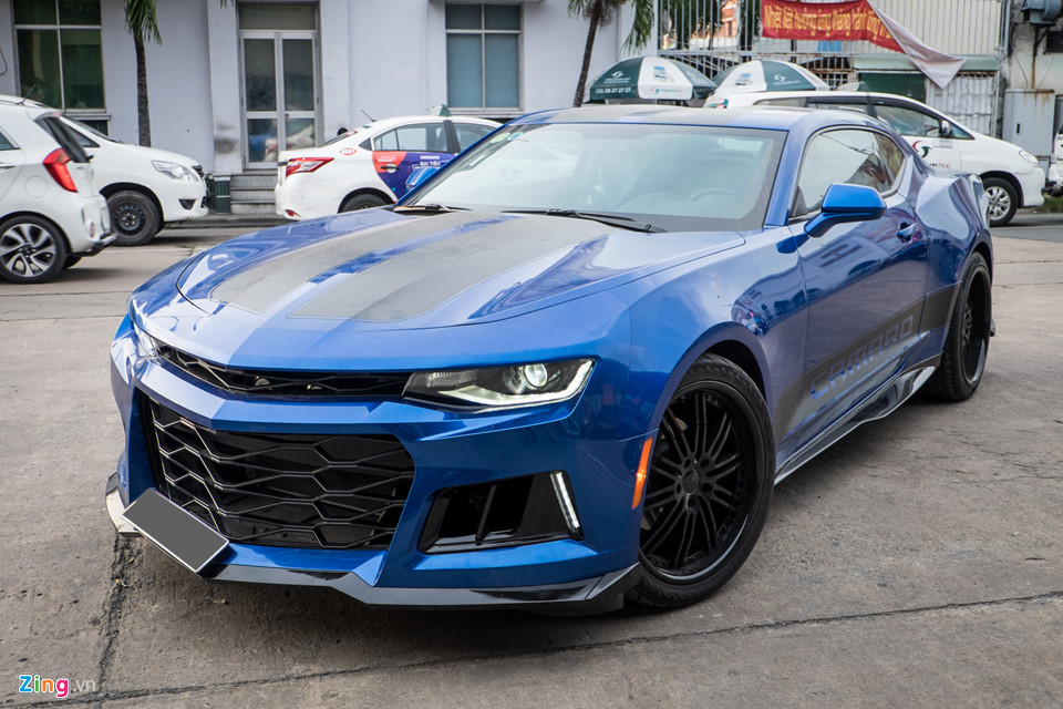 chevrolet-camaro-lot-xac-theo-phong-cach-zl1-tai-tphcm