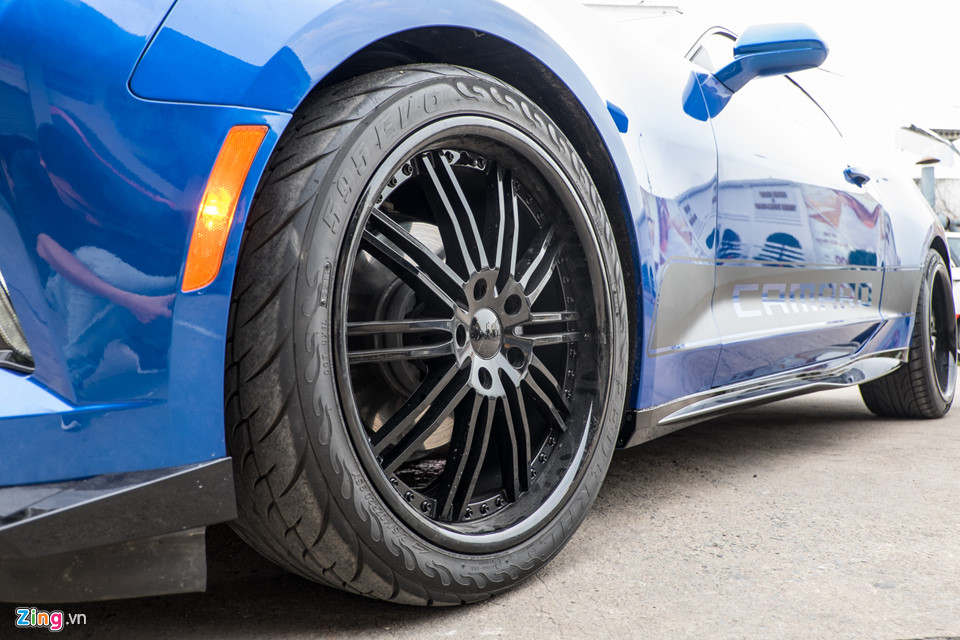 chevrolet-camaro-lot-xac-theo-phong-cach-zl1-tai-tphcm