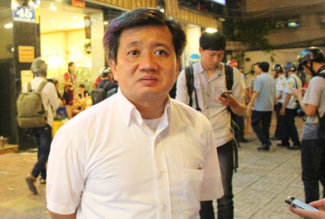 ong-doan-ngoc-hai-len-tieng-ve-clip-gianh-giat-xe-hang-rong-voi-cu-ong-80-tuoi