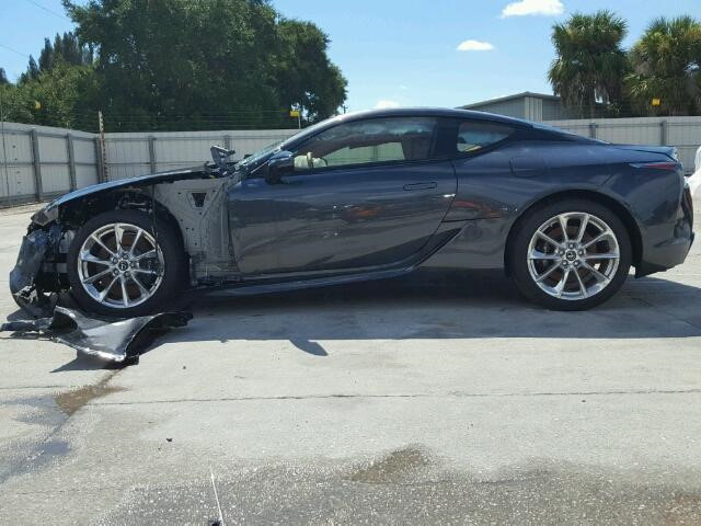 xe-sang-lexus-lc500-2018-tan-nat-sau-khi-gap-nan