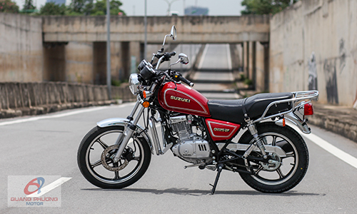 suzuki-gn125-2f-2017-mau-con-tay-co-dien-dau-tien-ve-ha-noi