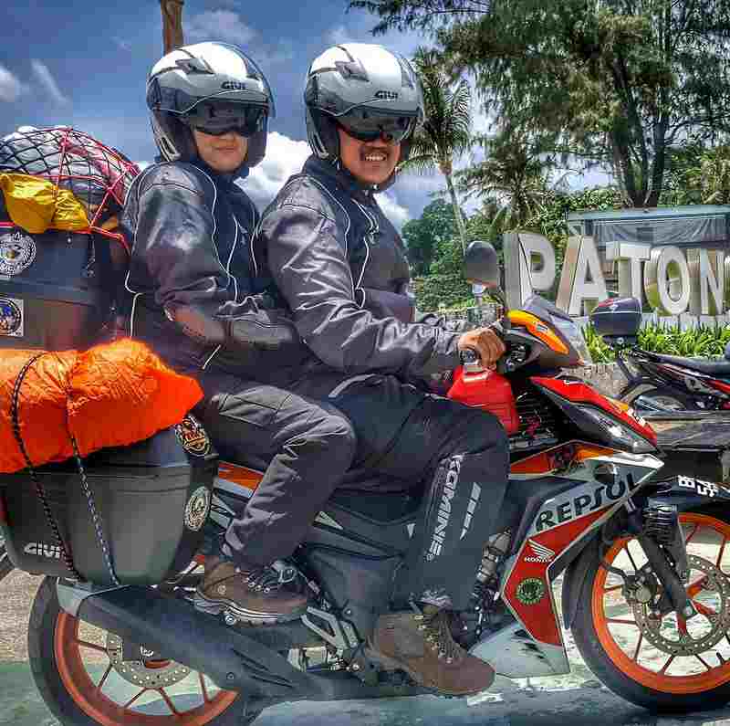 cap-doi-lai-honda-rs150r-di-huong-tuan-trang-mat-qua-24-nuoc