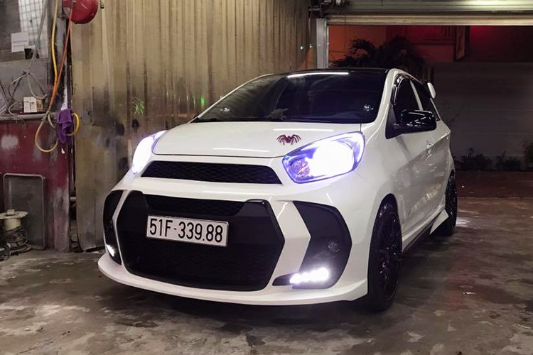 kia-morning-lot-xac-an-tuong-voi-bo-bodykit-tai-tphcm