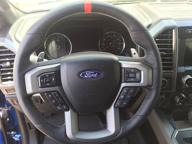 viet-nam-don-them-mot-sieu-ban-tai-ford-f-150-raptor-2017-gia-khong-duoi-4-ty-dong