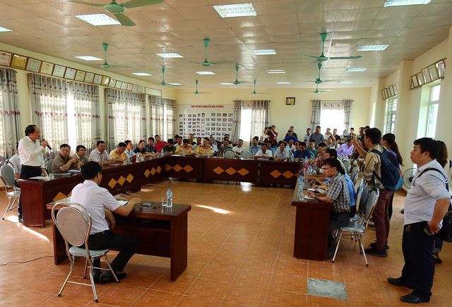 quang-ninh-nguoi-dan-vay-quanh-phan-doi-tram-thu-phi-bot-dai-yen