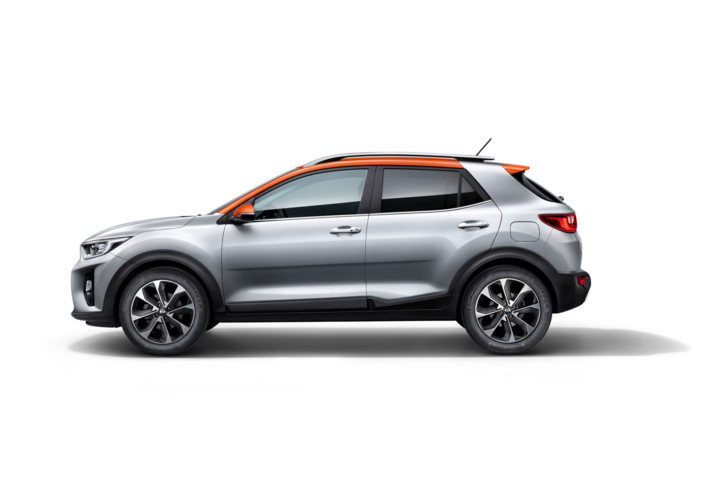 kia-chot-gia-cho-mau-suv-hang-b-stonic-2018-voi-gia-khoi-diem-tu-500-trieu-dong