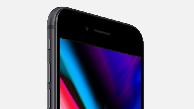 iphone-8-xam-vang-va-bac-ban-chon-mau-nao
