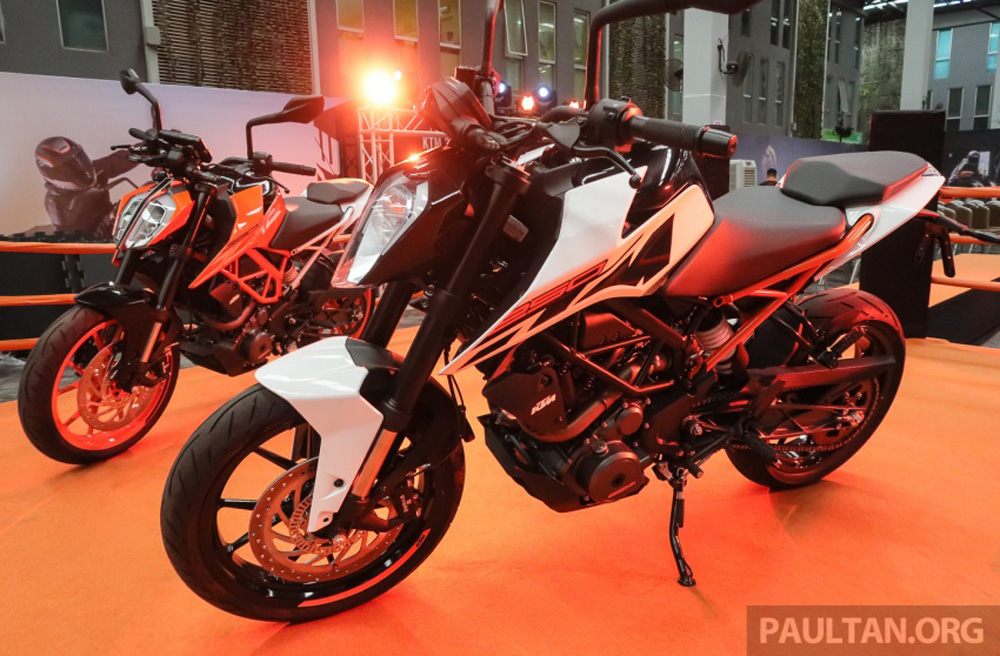 ktm-duke-250-va-390-2017-ra-mat-tai-malaysia-chinh-thuc-chot-gia-tu-118-trieu-dong