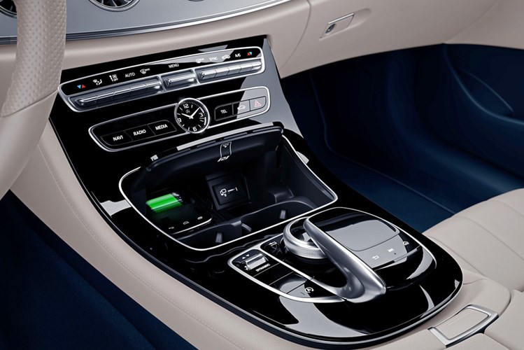 du-kien-31-ty-dong-tai-viet-nam-mercedes-benz-e-300-coupe-2018-co-gi-dac-biet
