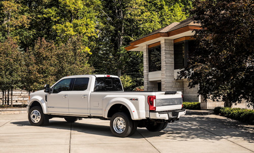 ngam-mau-xe-ban-tai-f-450-limited-2018-dep-long-lanh-gia-100000-usd-cua-ford