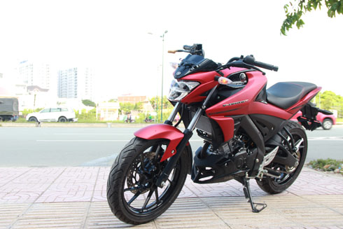 xe-con-tay-yamaha-fz150i-2017-ve-viet-nam-hon-70-trieu-dong-co-gi-hay