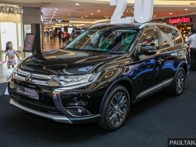 mitsubishi-ra-mat-outlander-20-awd-lap-rap-co-gia-752-trieu-dong-tai-malaysia mitsubishi-ra-mat-outlander-20-awd-lap-rap-co-gia-752-trieu-dong-tai-malaysia