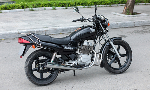 phat-them-voi-honda-cb250-nighthawk-2004-hang-zin-cua-tay-choi-ha-noi