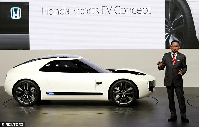 o-to-the-thao-dien-2-cho-ngoi-sports-ev-cua-honda-lo-dien-dep-co-dien o-to-the-thao-dien-2-cho-ngoi-sports-ev-cua-honda-lo-dien-dep-co-dien