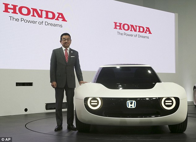 o-to-the-thao-dien-2-cho-ngoi-sports-ev-cua-honda-lo-dien-dep-co-dien o-to-the-thao-dien-2-cho-ngoi-sports-ev-cua-honda-lo-dien-dep-co-dien