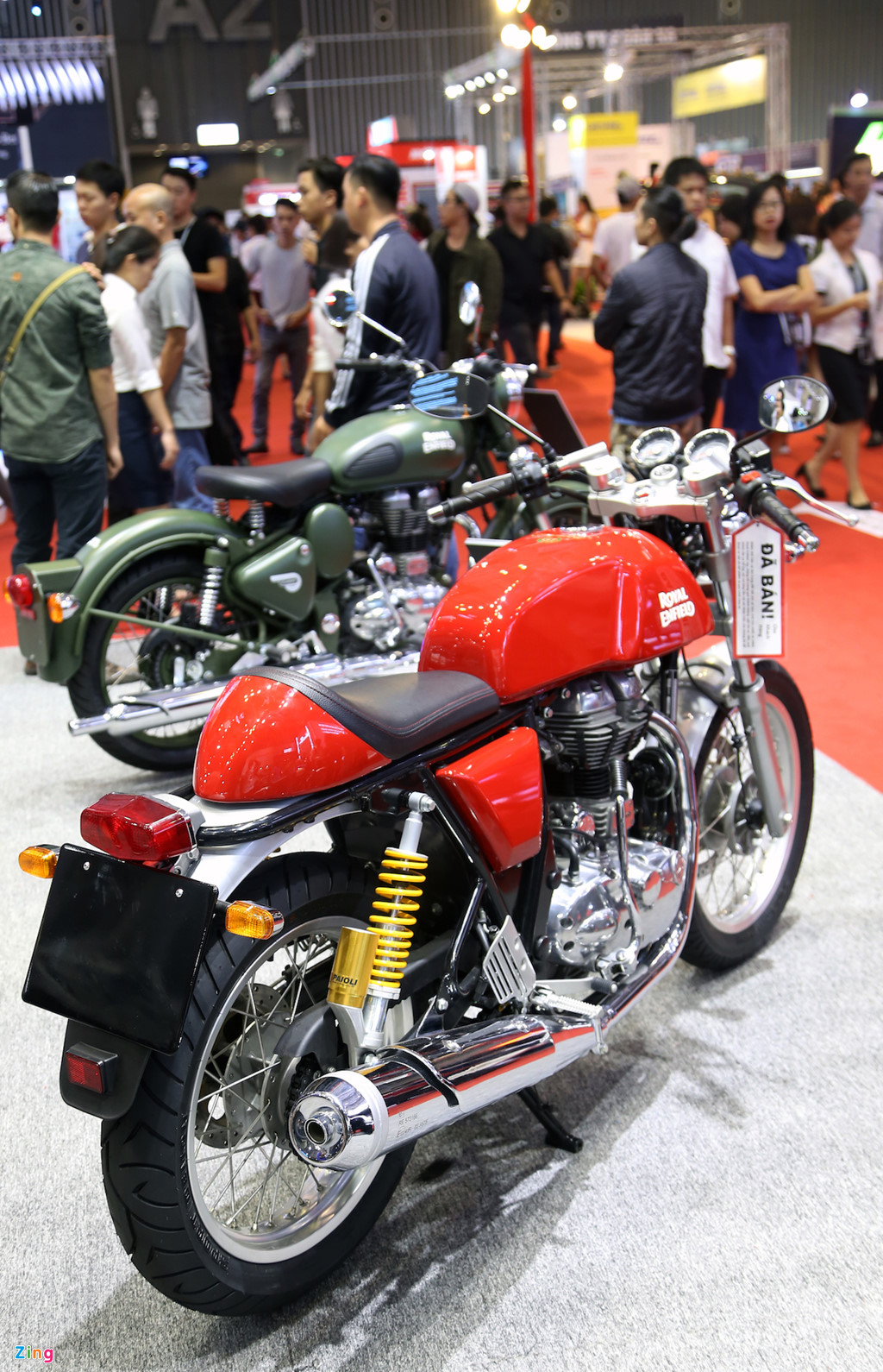 ngam-mau-mo-to-tren-500-cc-royale-enfield-continental-gt-gia-137-trieu-dong-tai-viet-nam